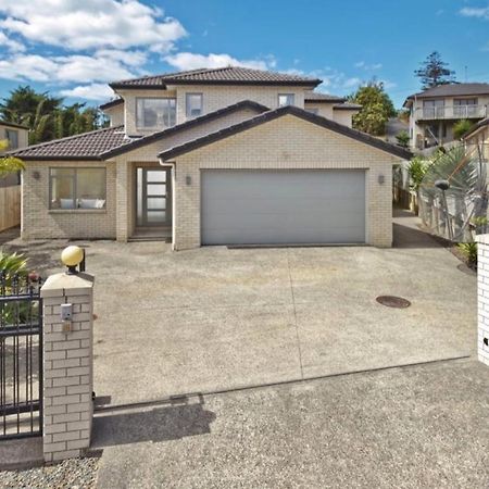 Cozy Home In Pinehill Auckland Extérieur photo
