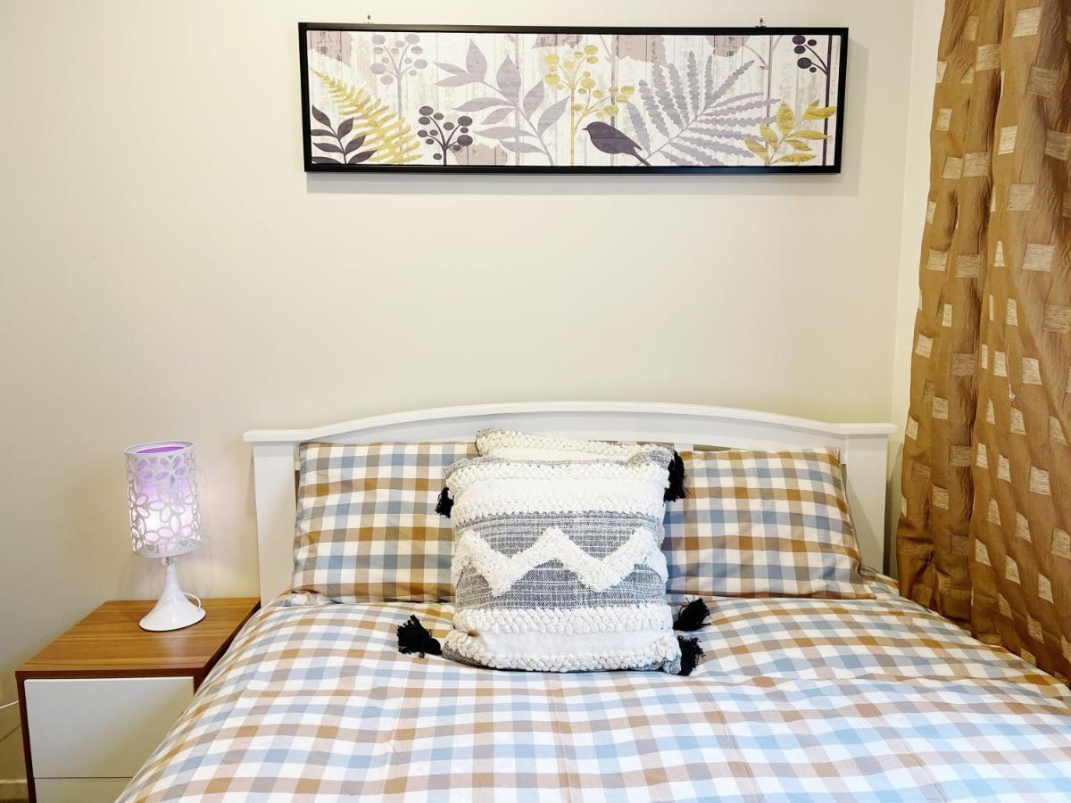 Cozy Home In Pinehill Auckland Extérieur photo