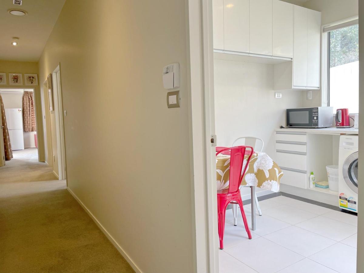 Cozy Home In Pinehill Auckland Extérieur photo