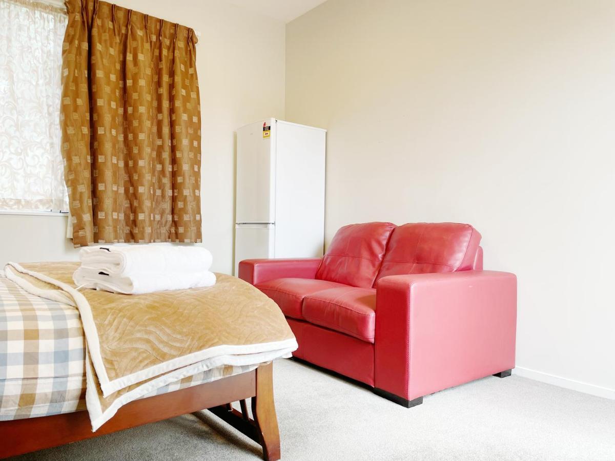 Cozy Home In Pinehill Auckland Extérieur photo
